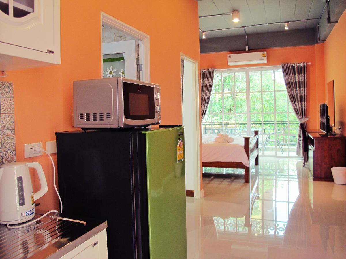 The Dorm Chiangrai Bed & Breakfast Chiang Rai Exterior photo