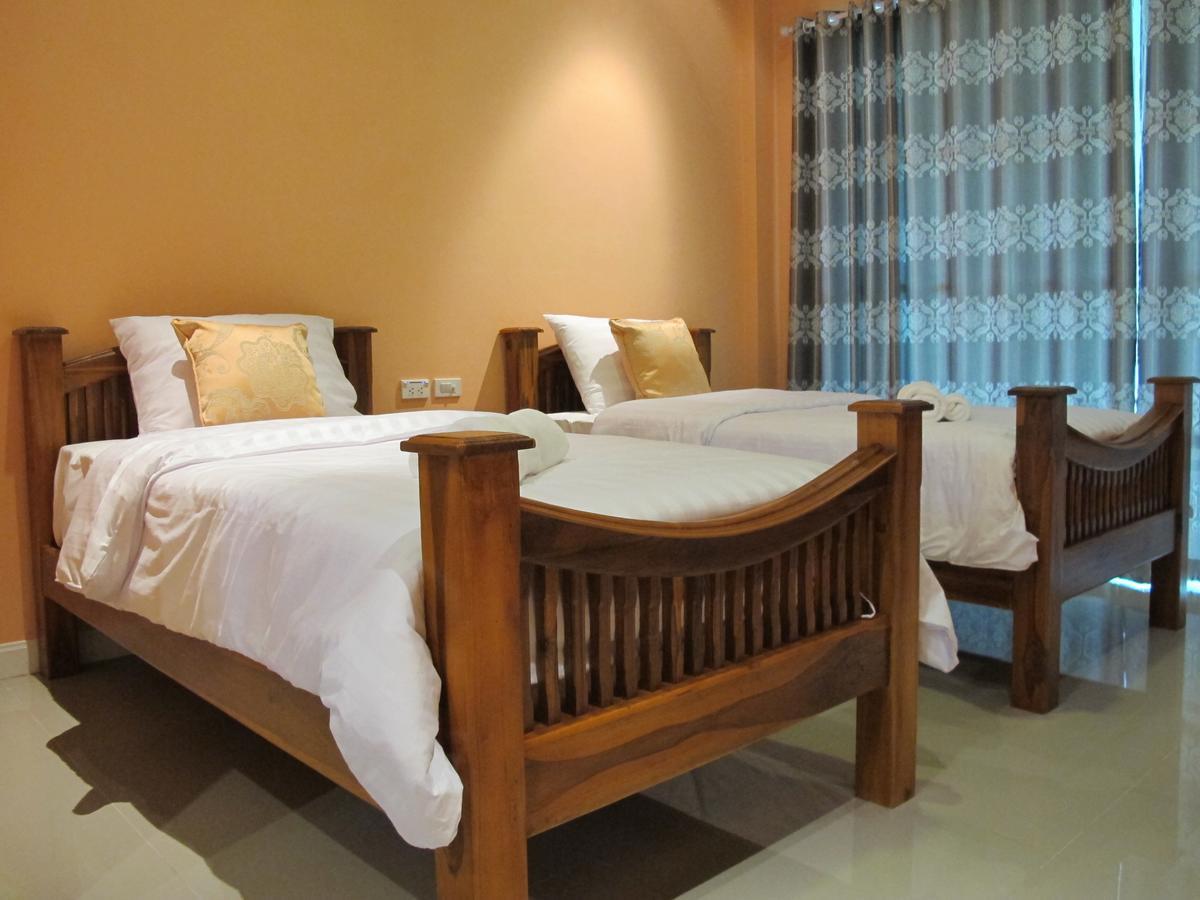 The Dorm Chiangrai Bed & Breakfast Chiang Rai Exterior photo